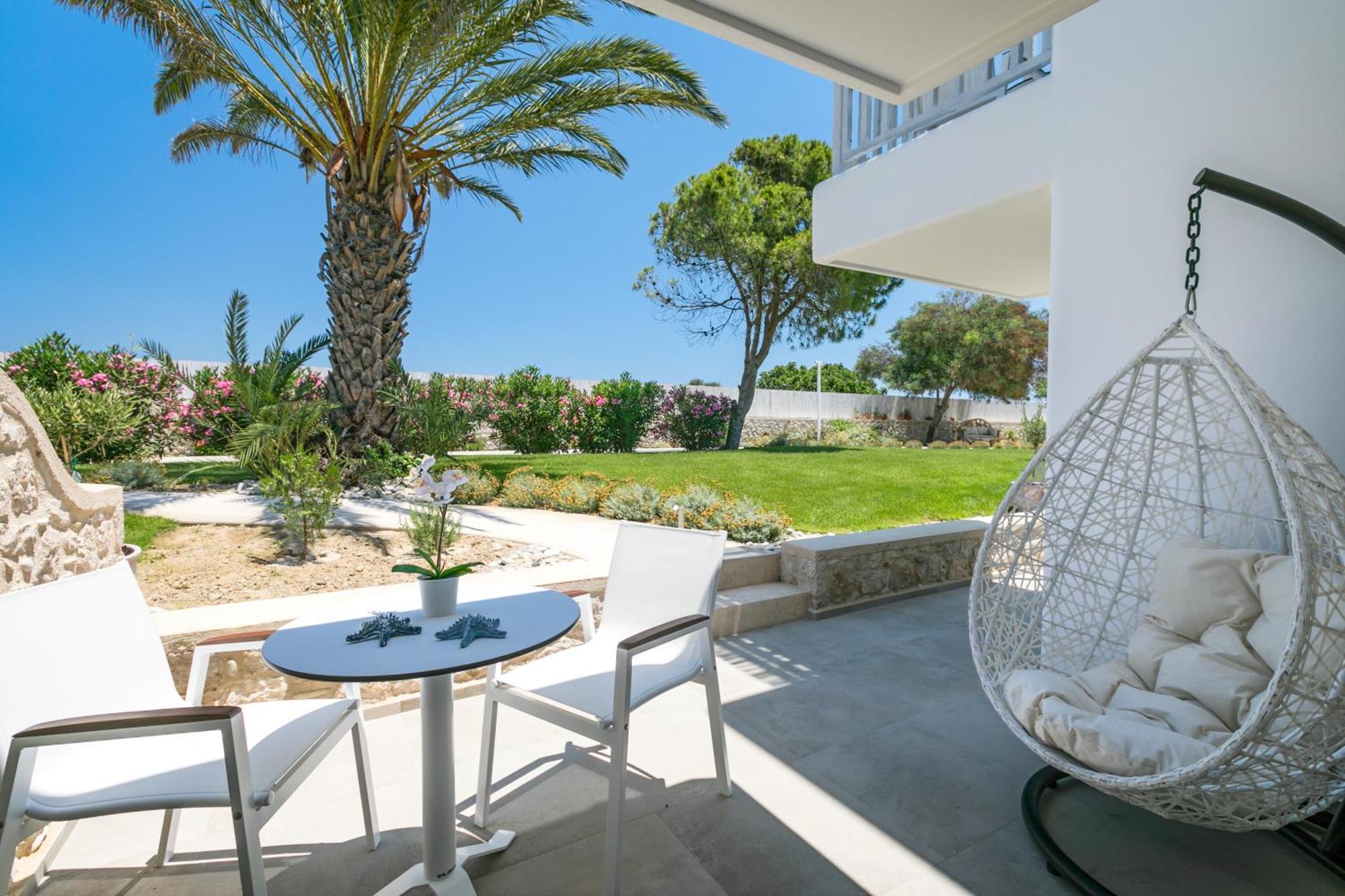White Pearls-Adults Only Luxury Suites Kosz Szoba fotó